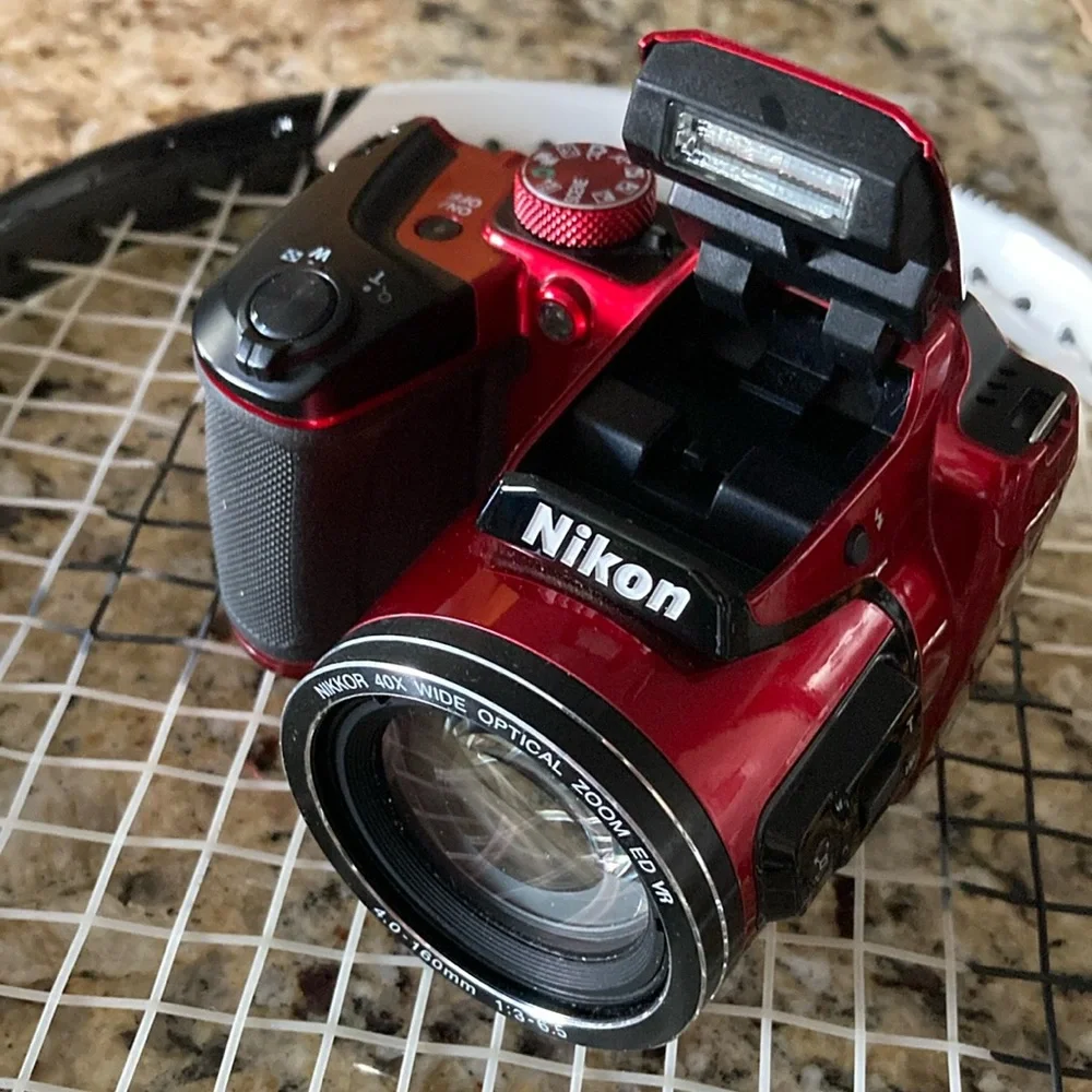 Nikon experience vibrant